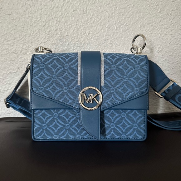 NWT MICHAEL MICHAEL KORS SIGNATURE GREENWICH SMALL CONVERTIBLE CROSSBODY - Picture 6 of 15